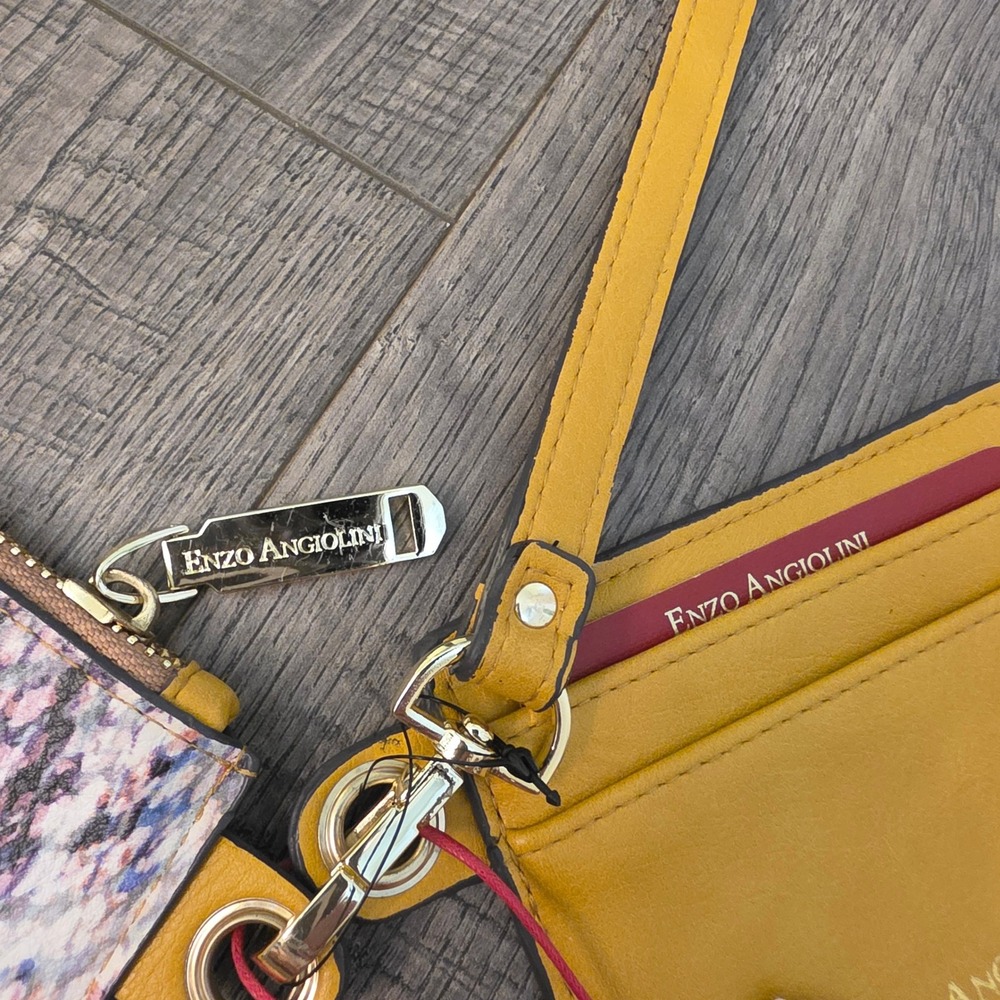Enzo Angiolini Summer Cobra Pouch and Card Holder Yellow Snake Print EB-W0124 - Picture 7 of 10